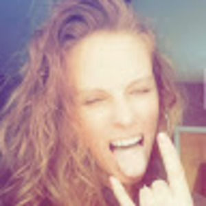 Meet your Posher, Angie